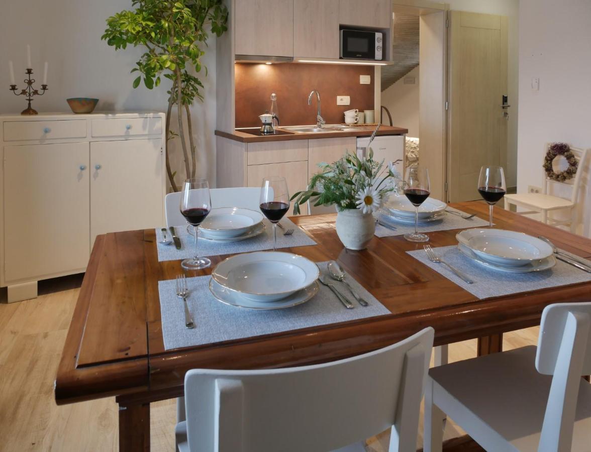 Apartmaji In Sobe Odlicna Hisa Štanjel Εξωτερικό φωτογραφία